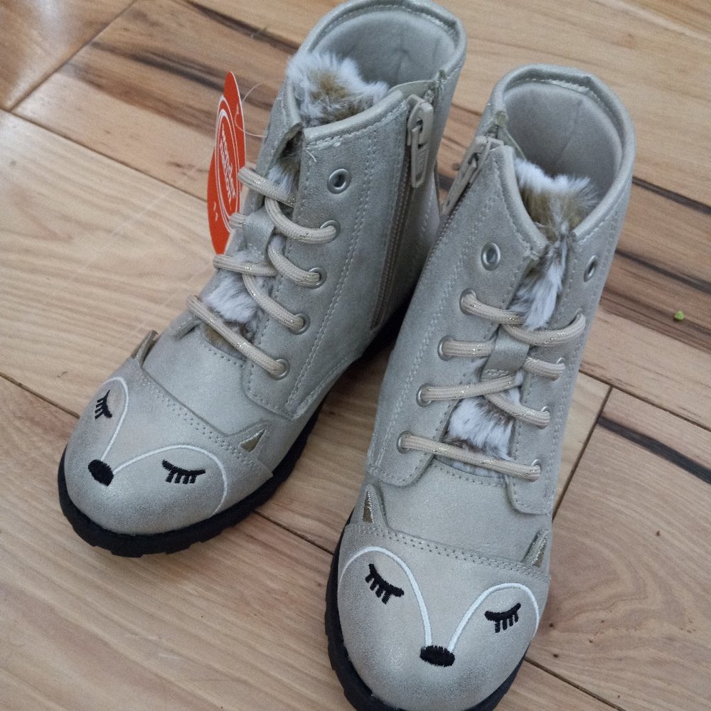 Girls Fur Trim Gold Lace up Combat Boots NWT